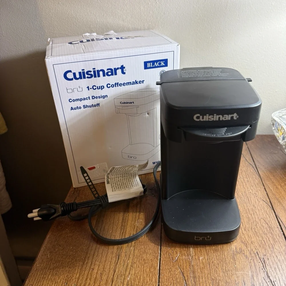Cuisinart Pod Coffee Machine 1-Cup Black Auto Shut-Off Model W1CM5X